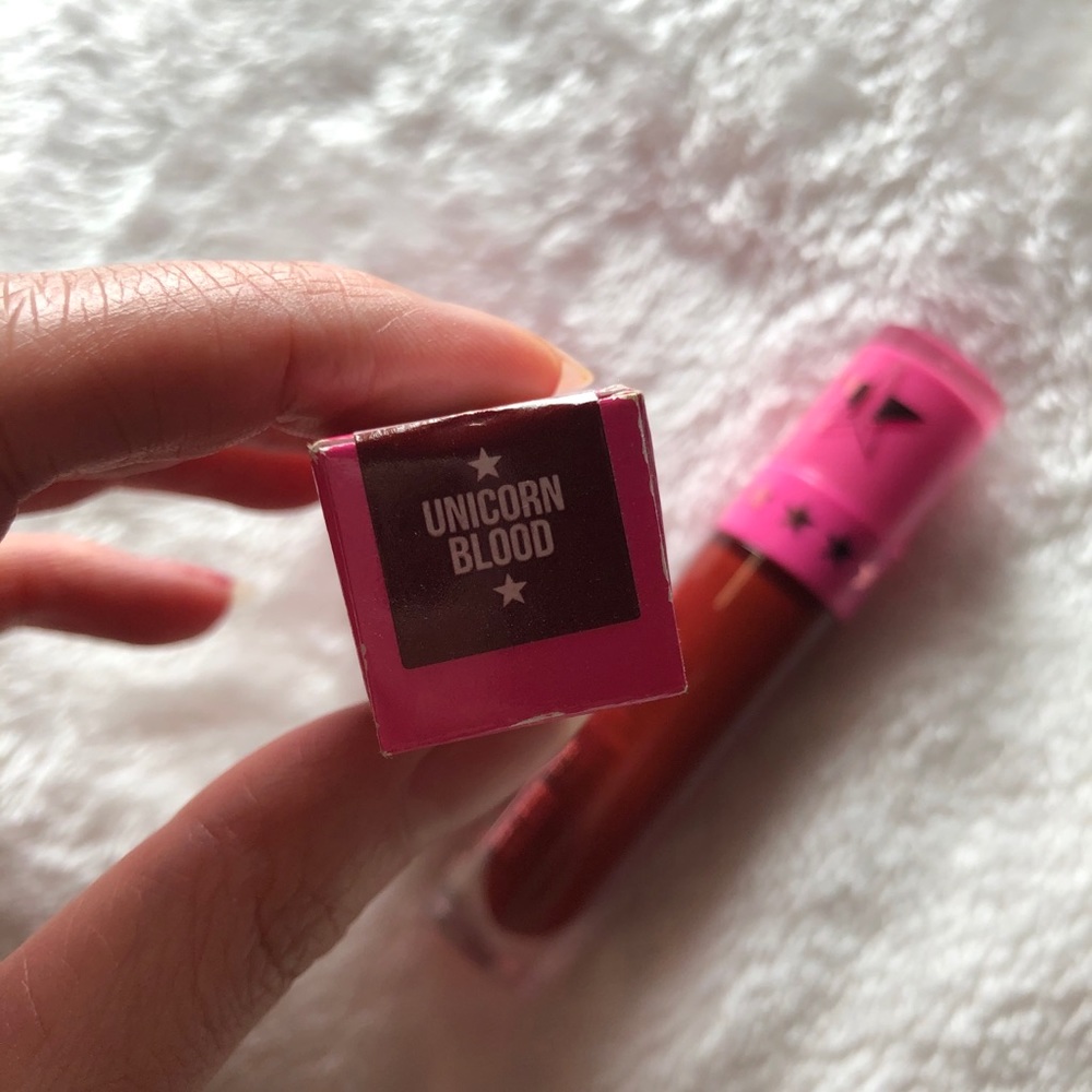 JEFFREE STAR COSMETICS
Velour Liquid Lipstick - Picture 4 of 7